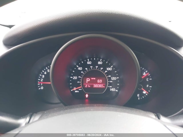 Продаж на аукціоні авто 2017 Kia Soul +, vin: KNDJP3A54H7422626, номер лоту: 39705083