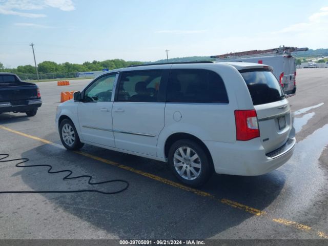 2C4RC1BG2GR148326 Chrysler Town & Country Touring