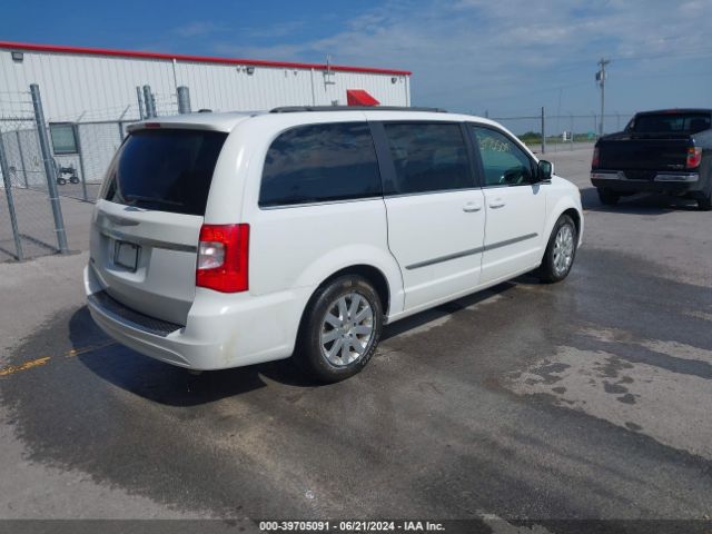 2C4RC1BG2GR148326 Chrysler Town & Country Touring