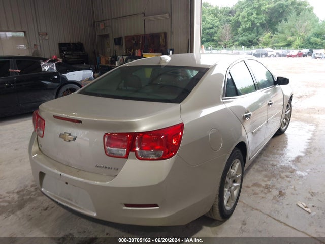 Chevrolet MALIBU 1LT 2015 1G11C5SLXFF134304 Image 4