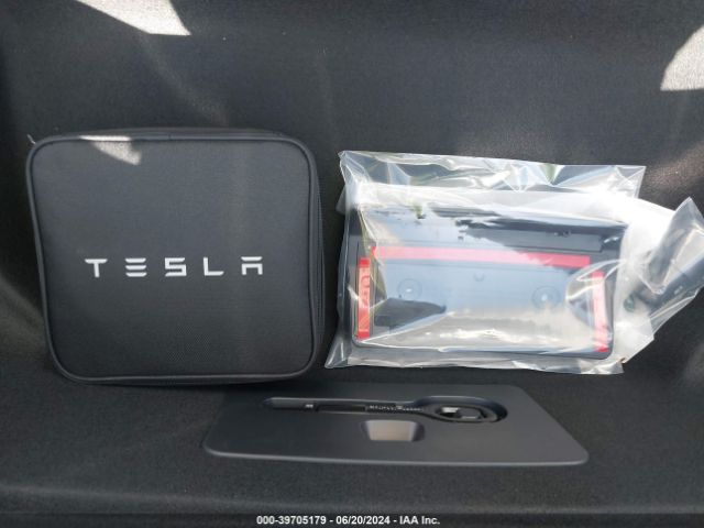 7SAXCDE51RF443387 Tesla Model X Long Range