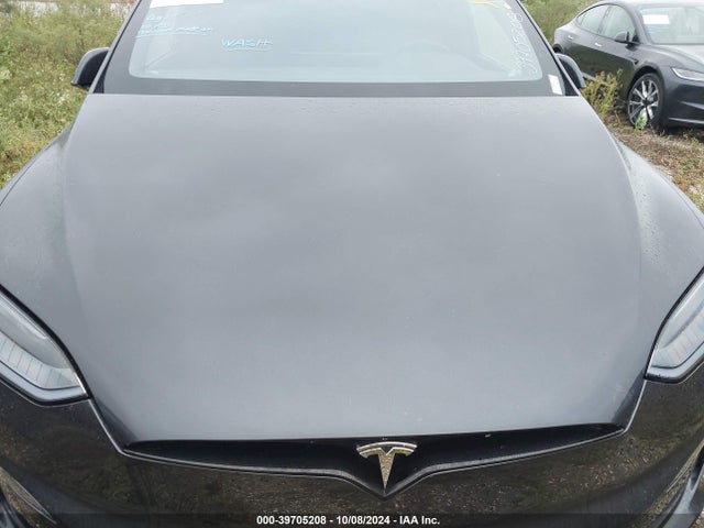 2024 TESLA MODEL X 7SAXCBE56RF448220 Photo 9