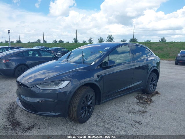 2024 TESLA MODEL X 7SAXCBE56RF448220 Photo 1