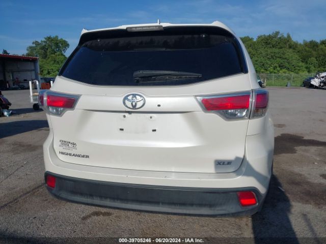5TDKKRFH8FS051126 Toyota Highlander Xle V6
