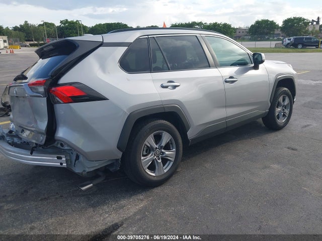 Toyota Rav4 Xle 2022 2T3W1RFV0NC174282 Image 4