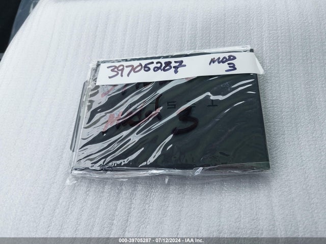 2024 TESLA MODEL 3 5YJ3E1EA2RF752500 Photo 10