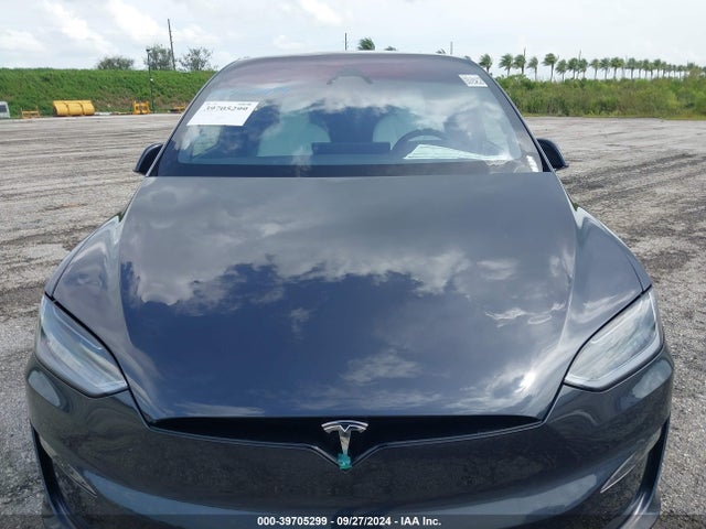 2024 TESLA MODEL X 7SAXCBE54RF444358 Photo 9