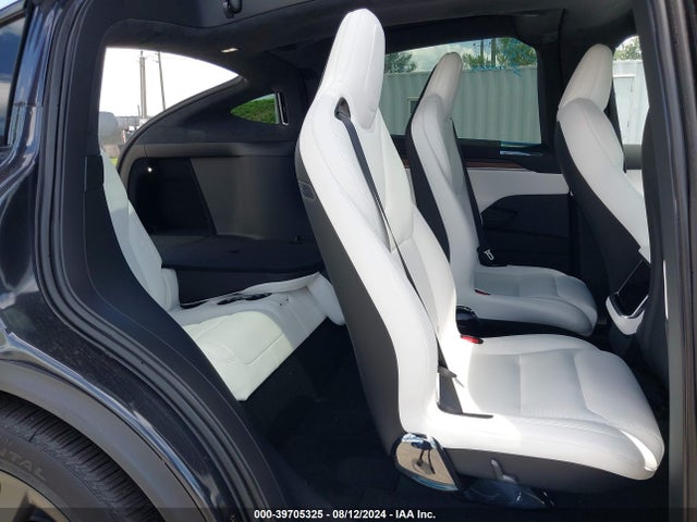 2024 TESLA MODEL X 7SAXCBE53RF445338 Photo 7