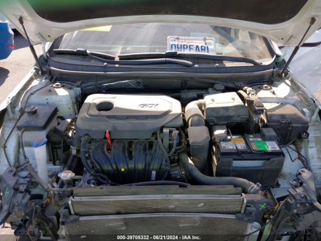 5NPE24AF1KH769557 Hyundai SONATA SE