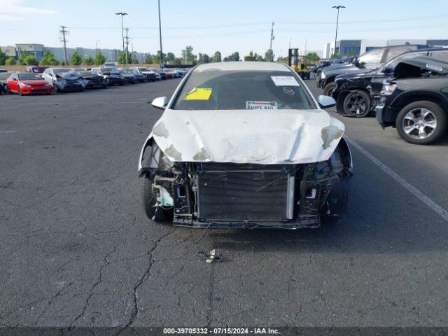5NPE24AF1KH769557 Hyundai SONATA SE