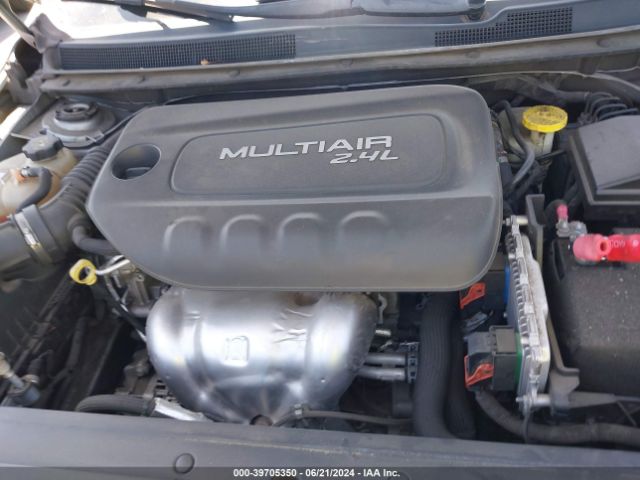 1C3CCCAB4GN159224 Chrysler 200 Limited