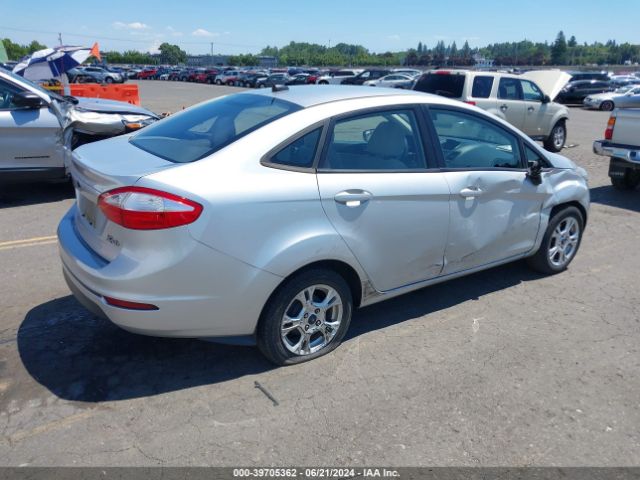 3FADP4BJ8FM115256 Ford FIESTA SE