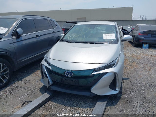 Toyota Prius Prime Premium 2017 JTDKARFP0H3033878 Image 12