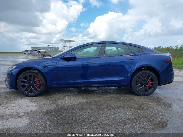 5YJSA1E61RF539928 Tesla Model S Plaid Tri Motor All-wheel Drive