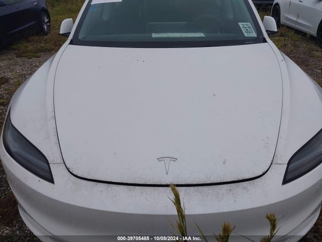 2024 TESLA MODEL 3 5YJ3E1EAXRF769576 Photo 9