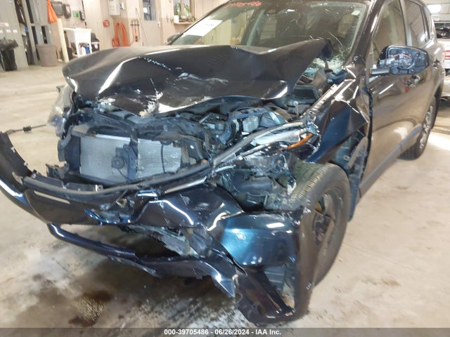 Toyota RAV4 LE 2018 JTMBFREV8JD252864 Image 6