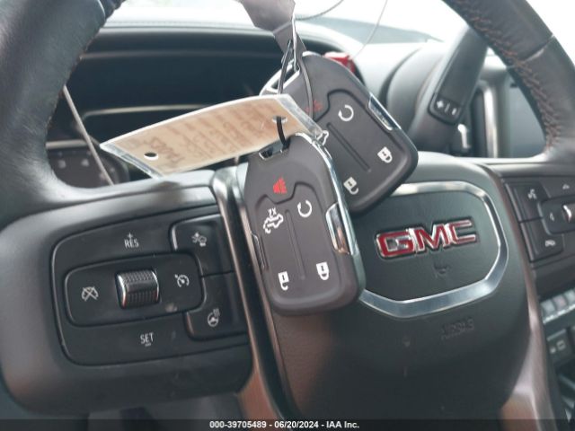 1GTP9EEL2MZ286391 GMC Sierra 1500 4wd  Short Box At4