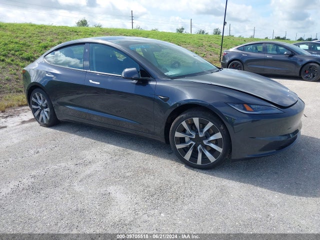 2024 TESLA MODEL 3 5YJ3E1EA7RF752752 Photo 0