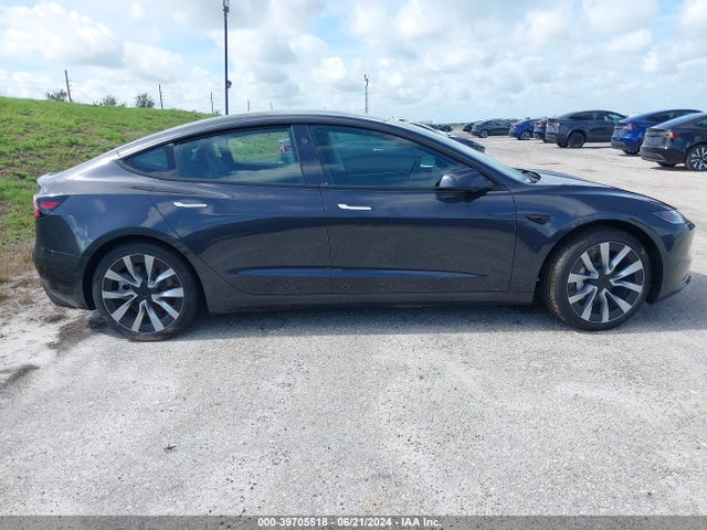 Tesla Model 3 Rear-wheel Drive 2024 5YJ3E1EA7RF752752 Image 16