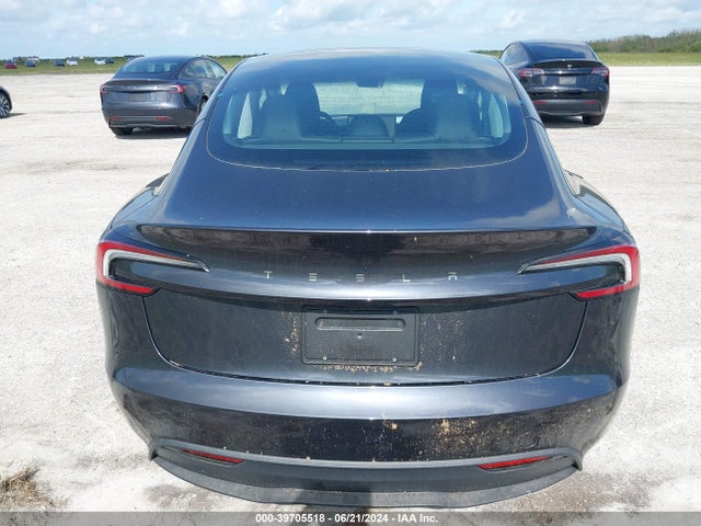 Tesla Model 3 Rear-wheel Drive 2024 5YJ3E1EA7RF752752 Image 17