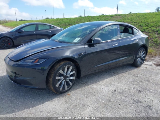 2024 TESLA MODEL 3 5YJ3E1EA7RF752752 Photo 1