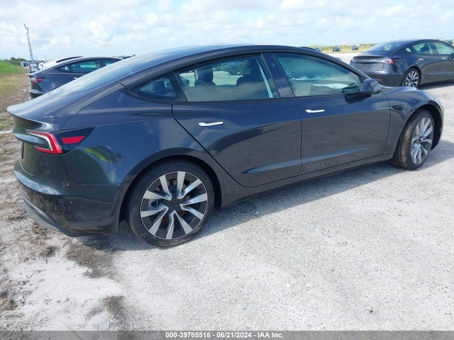 2024 TESLA MODEL 3 5YJ3E1EA7RF752752 Photo 3