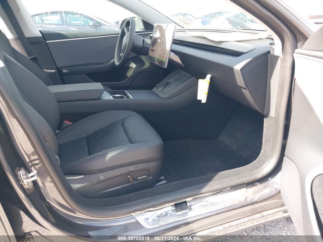 2024 TESLA MODEL 3 5YJ3E1EA7RF752752 Photo 4