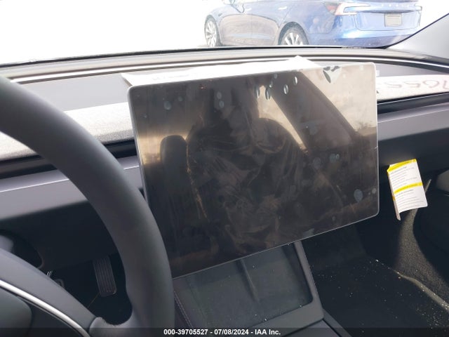 2024 TESLA MODEL 3 5YJ3E1EAXRF752132 Photo 6