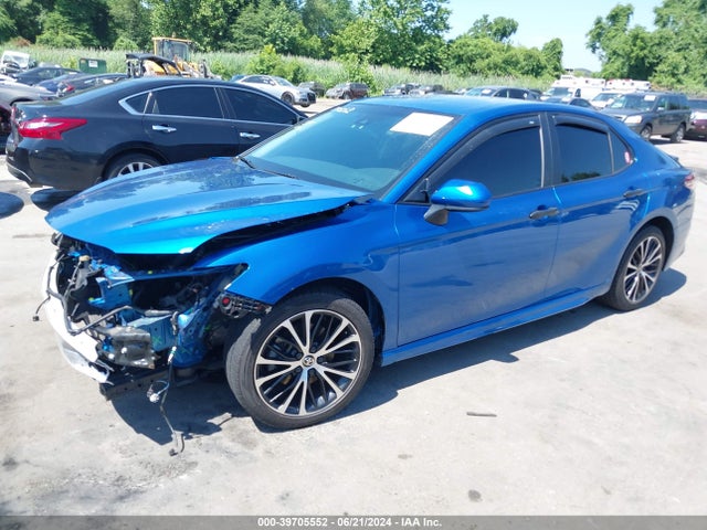 Toyota CAMRY SE 2020 4T1G11AK9LU393426 Image 2