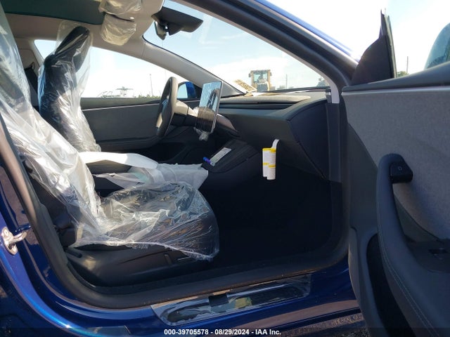 2024 TESLA MODEL 3 5YJ3E1EA8RF750234 Photo 4
