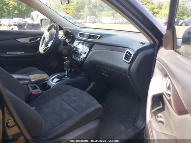 KNMAT2MV8FP554075 Nissan ROGUE SV