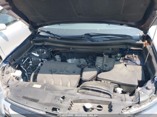 JA4AD2A3XJZ020695 Mitsubishi Outlander Es
