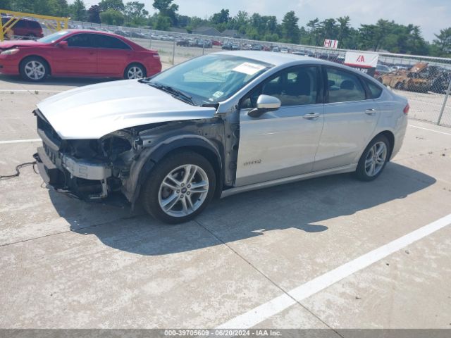 3FA6P0LU7JR268877 Ford Fusion Hybrid Se