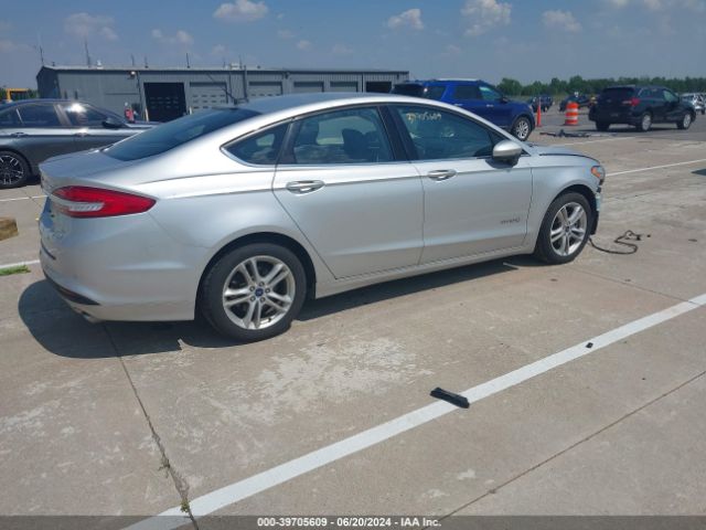 3FA6P0LU7JR268877 Ford Fusion Hybrid Se