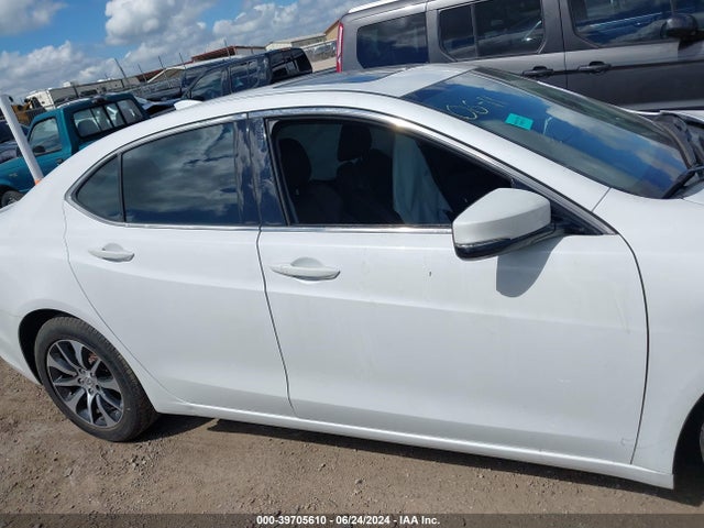 Acura TLX 2016 19UUB1F34GA001614 Image 13