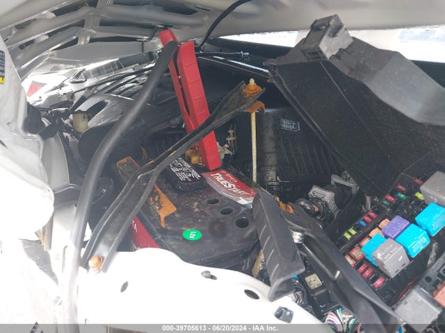 Toyota COROLLA LE 2019 5YFBURHE4KP929697 Image 10