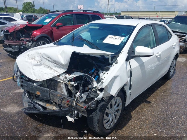 Toyota COROLLA LE 2019 5YFBURHE4KP929697 Image 2