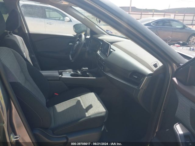 JN8BT3BA1PW420188 Nissan Rogue Sv Fwd