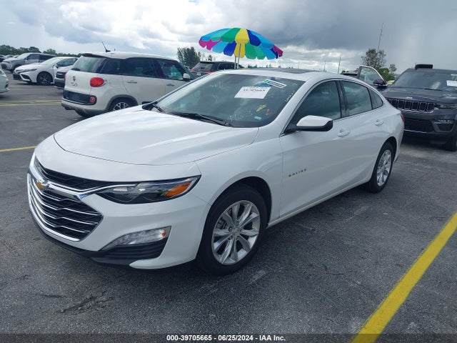 Chevrolet MALIBU LT 2024 1G1ZD5ST5RF126289 Image 2