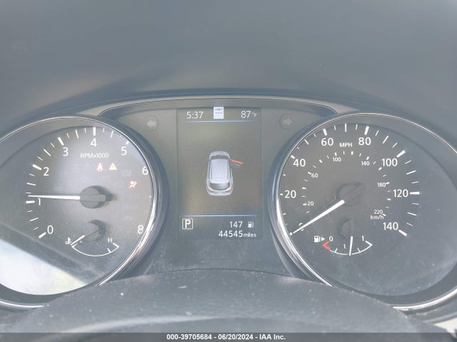 JN1BJ1CV1MW300512 Nissan Rogue Sport Sl Fwd Xtronic Cvt