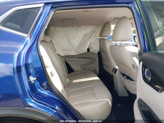 JN1BJ1CV1MW300512 Nissan Rogue Sport Sl Fwd Xtronic Cvt