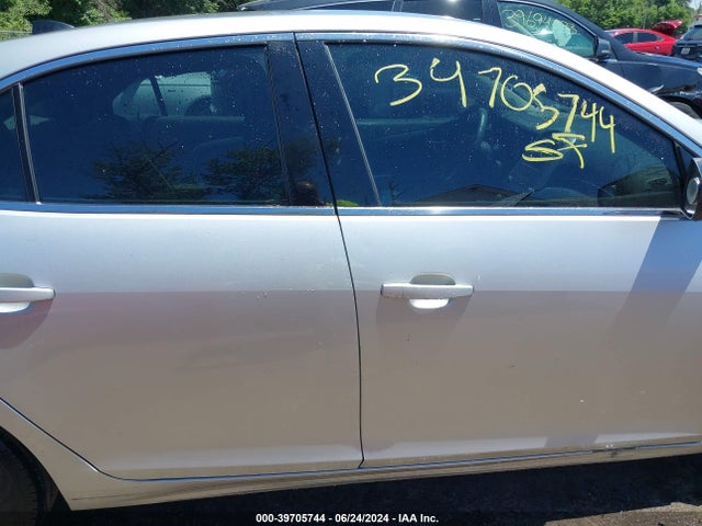 Chevrolet Malibu 1fl 2014 1G11A5SL1EU153064 Image 13