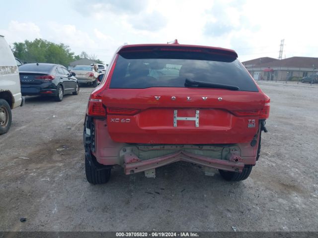LYV102DK9KB315820 Volvo Xc60 T5 Momentum