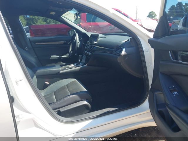 1HGCV1F34JA145416 Honda Accord Sport