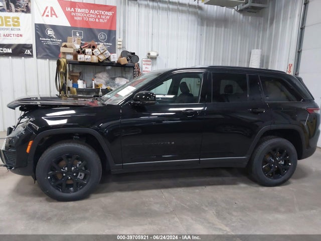 1C4RJHAG9R8554408 Jeep Grand Cherokee Altitude 4x4