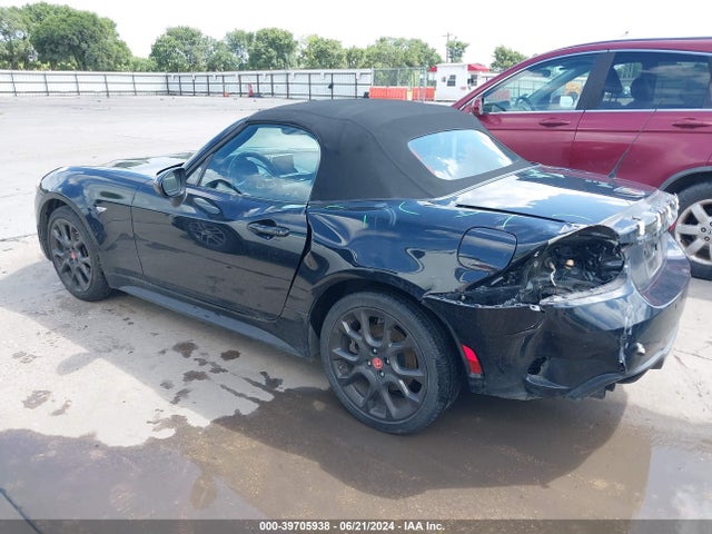 2017 FIAT 124 SPIDER JC1NFAEK2H0115616 Photo 2