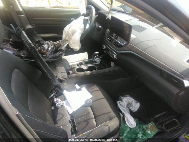 1N4BL4DW6RN344881 Nissan Altima Sv Intelligent Awd
