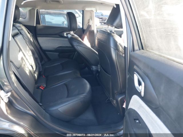 3C4NJDBB0NT182981 Jeep Compass Latitude 4x4