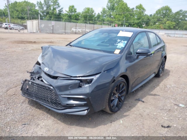 Toyota COROLLA SE 2024 5YFS4MCE6RP180809 Image 2