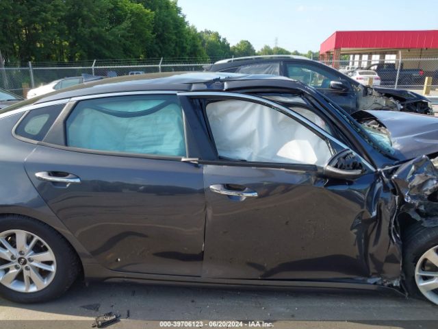 KNAGT4L31H5146213 KIA Optima Lx